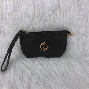 GUCCI Pebbled Leather Wristlet GG brown